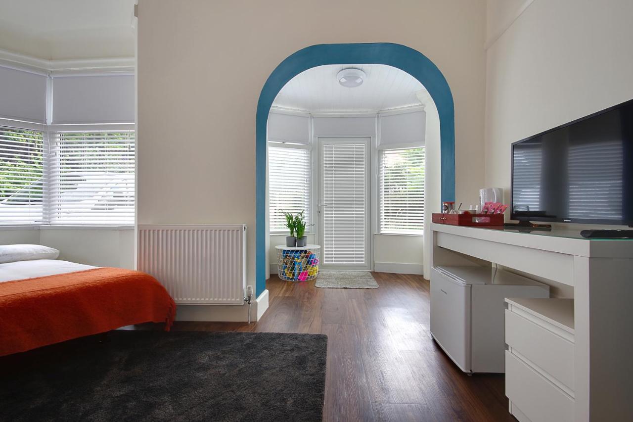 Large En-Suite By The Beach Bournemouth Exterior photo
